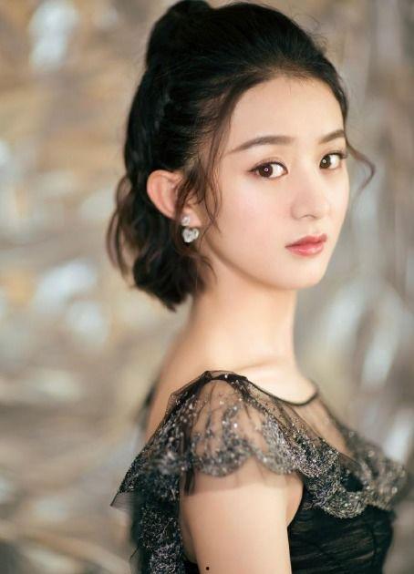 圈内爆料谁在追求赵丽颖,神秘男主角身份引热议  第2张